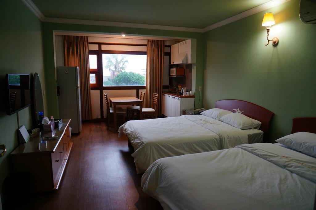Park Beach Hotel Jeju Oda fotoğraf