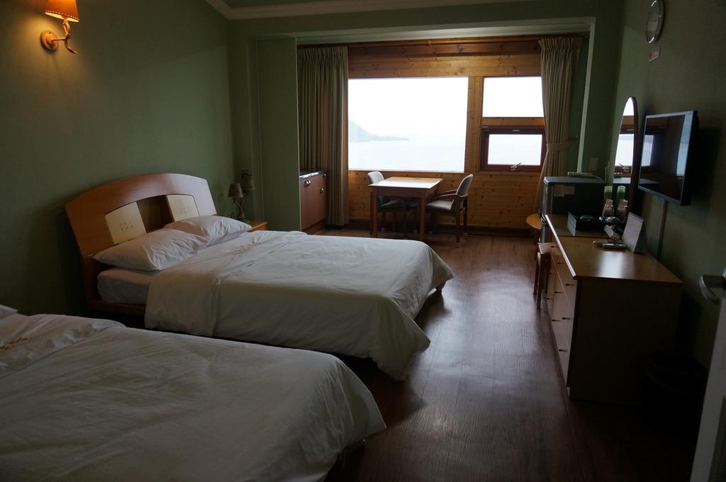 Park Beach Hotel Jeju Oda fotoğraf
