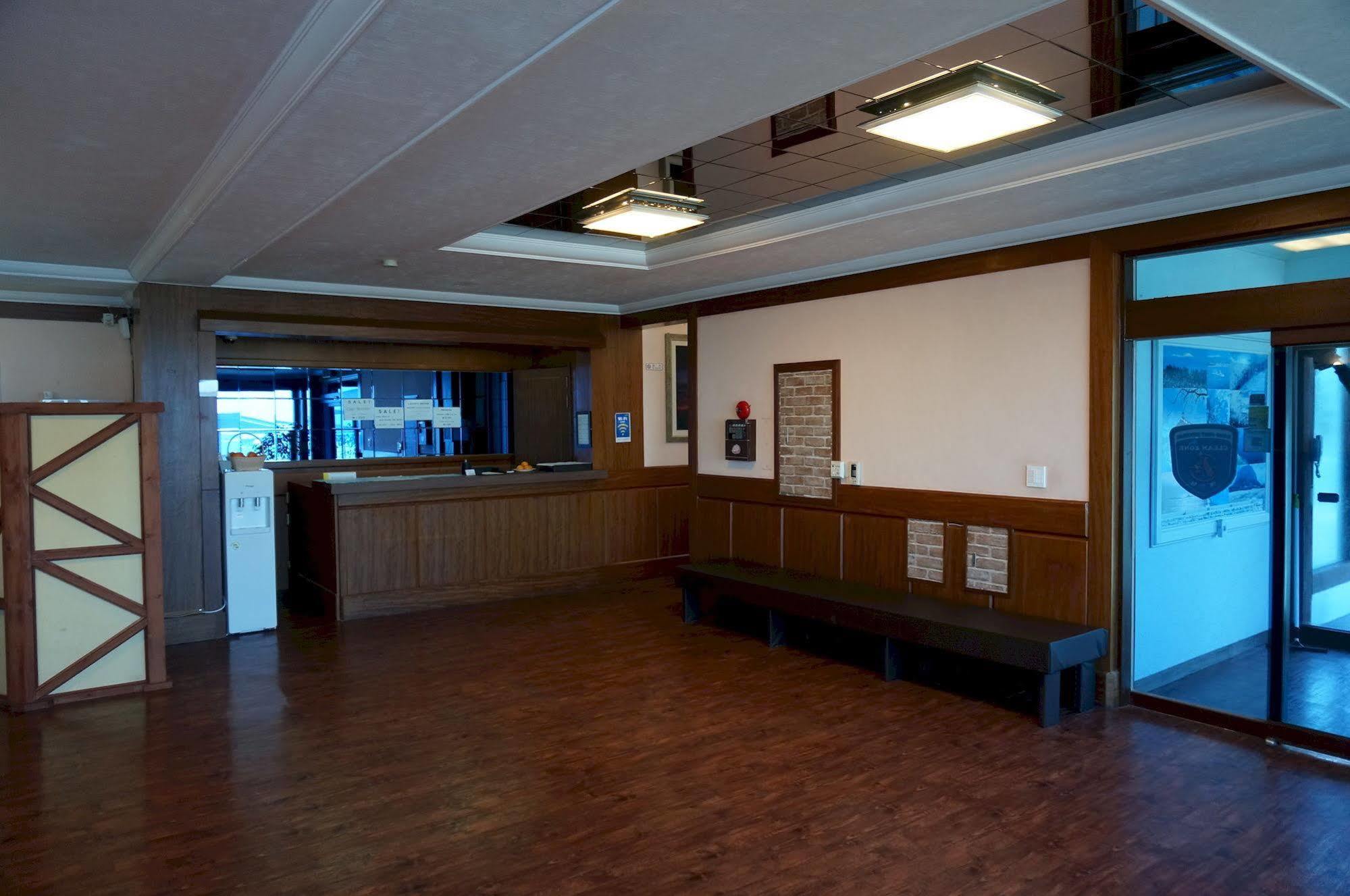 Park Beach Hotel Jeju Dış mekan fotoğraf