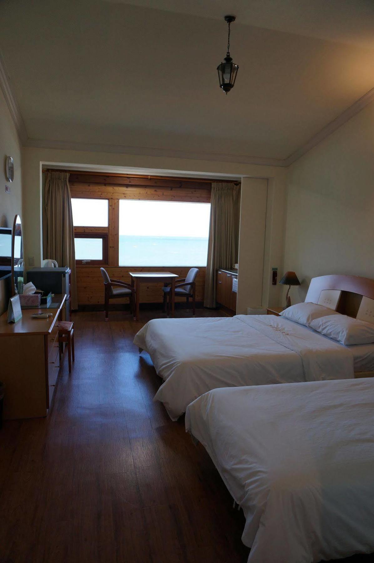 Park Beach Hotel Jeju Dış mekan fotoğraf