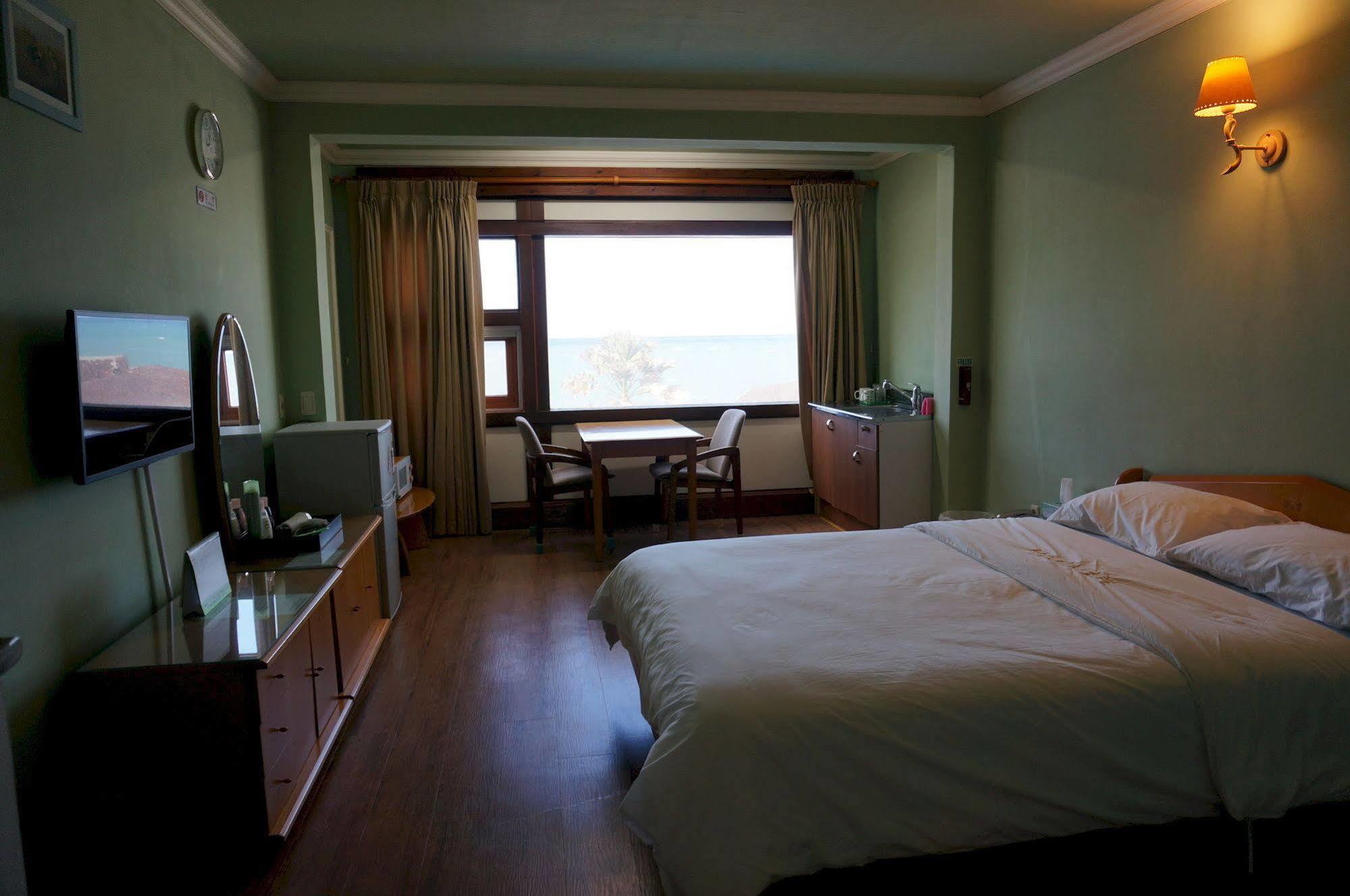 Park Beach Hotel Jeju Dış mekan fotoğraf