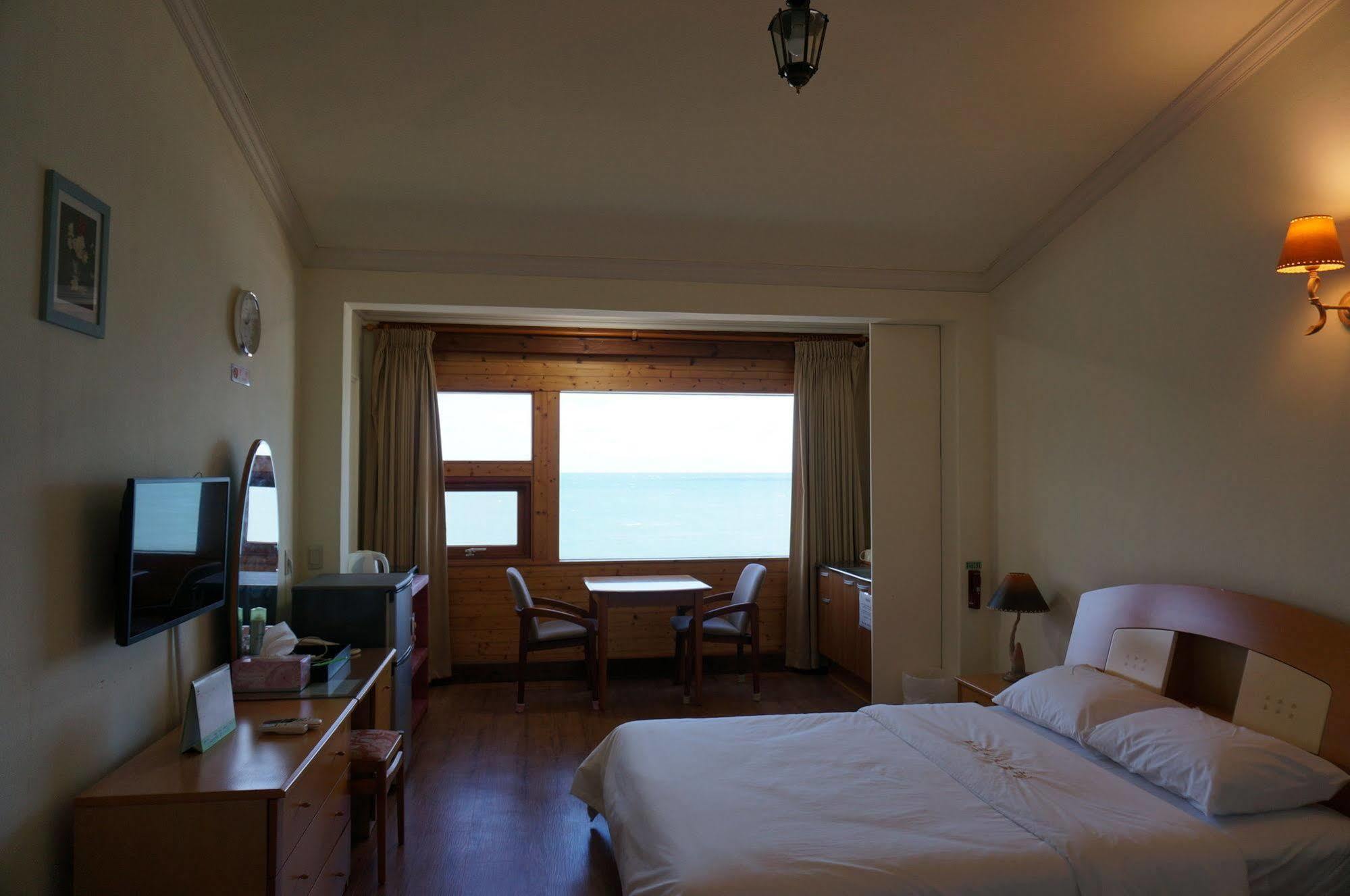 Park Beach Hotel Jeju Dış mekan fotoğraf
